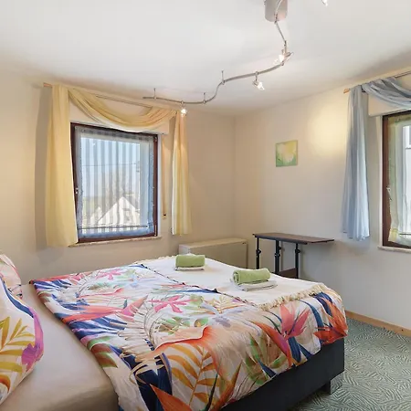 Dein Wald Und Wein Hideaway Διαμέρισμα